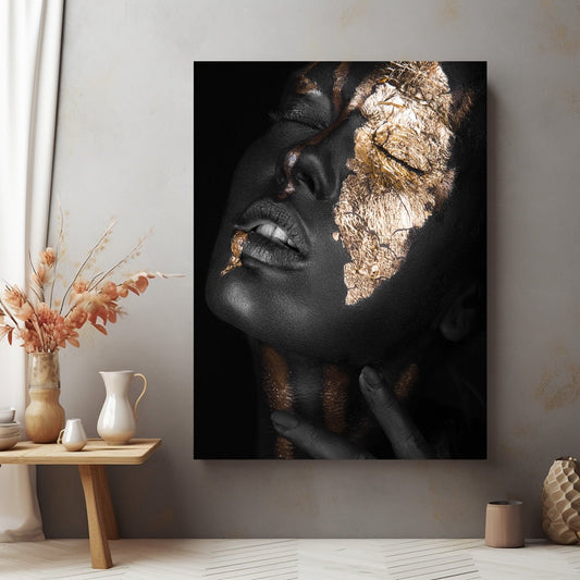 Tablou Canvas portret magic in negru si auriu contemporan | The Print Studio