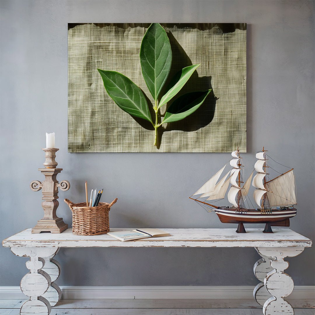 Tablou Canvas frunze proaspete cu umbre line in verde realist | The Print Studio
