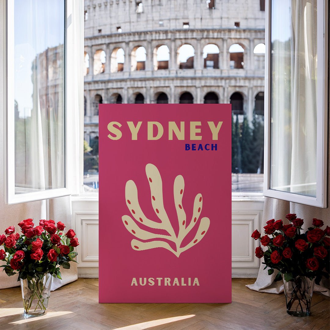 Tablou Canvas coral plutind vibrant in stil minimalist | The Print Studio